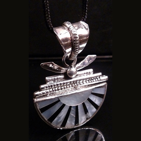 River Clay artist Bianca Gedeons