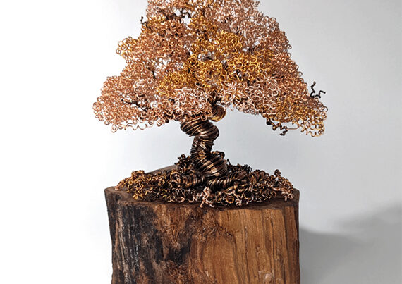 River Clay artist Leah Scott